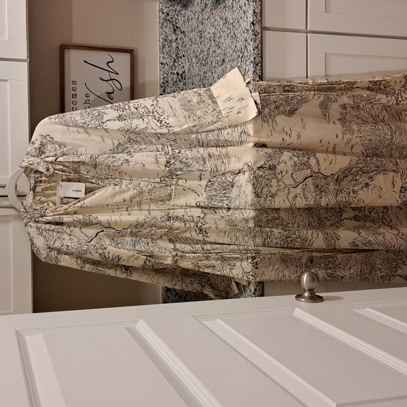 🇺🇸 H&M NWTs Evening Party Dress Maxi V-neck Tie Waist Side Slit Shiny LS - Picture 8 of 12